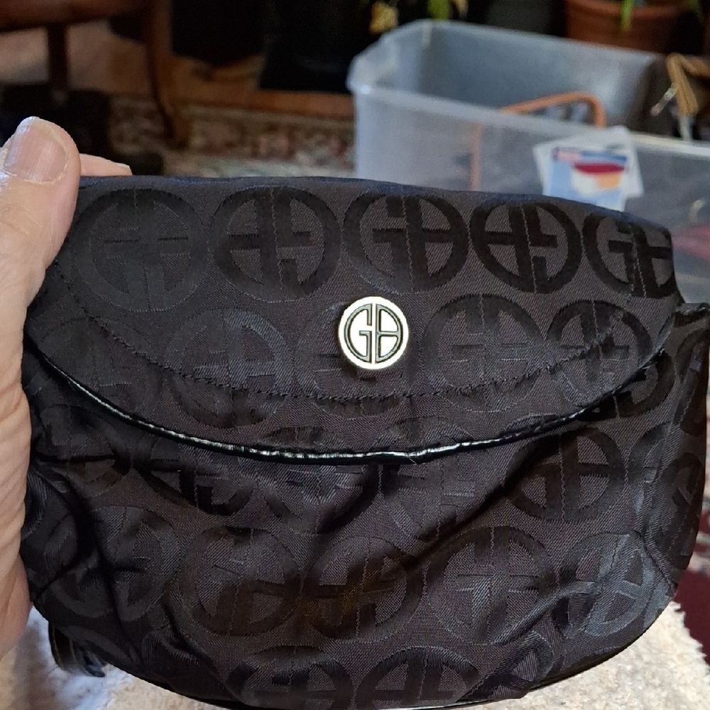 Giani Bernini Black Logo Wristlet